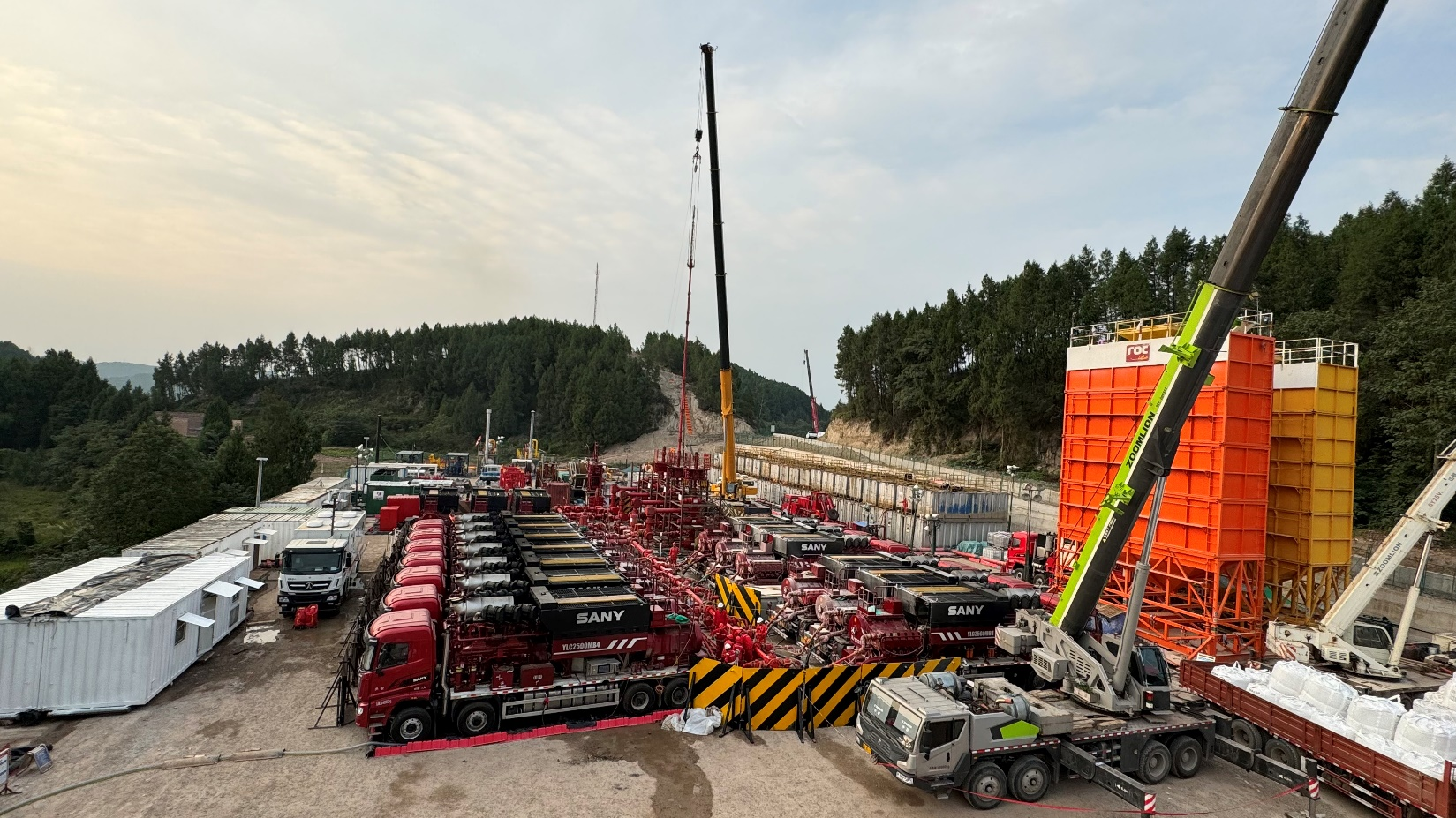 界面新闻：云顶集团颁布2024年半年报：净利润上涨33.16% 全球化布局奠定高成长