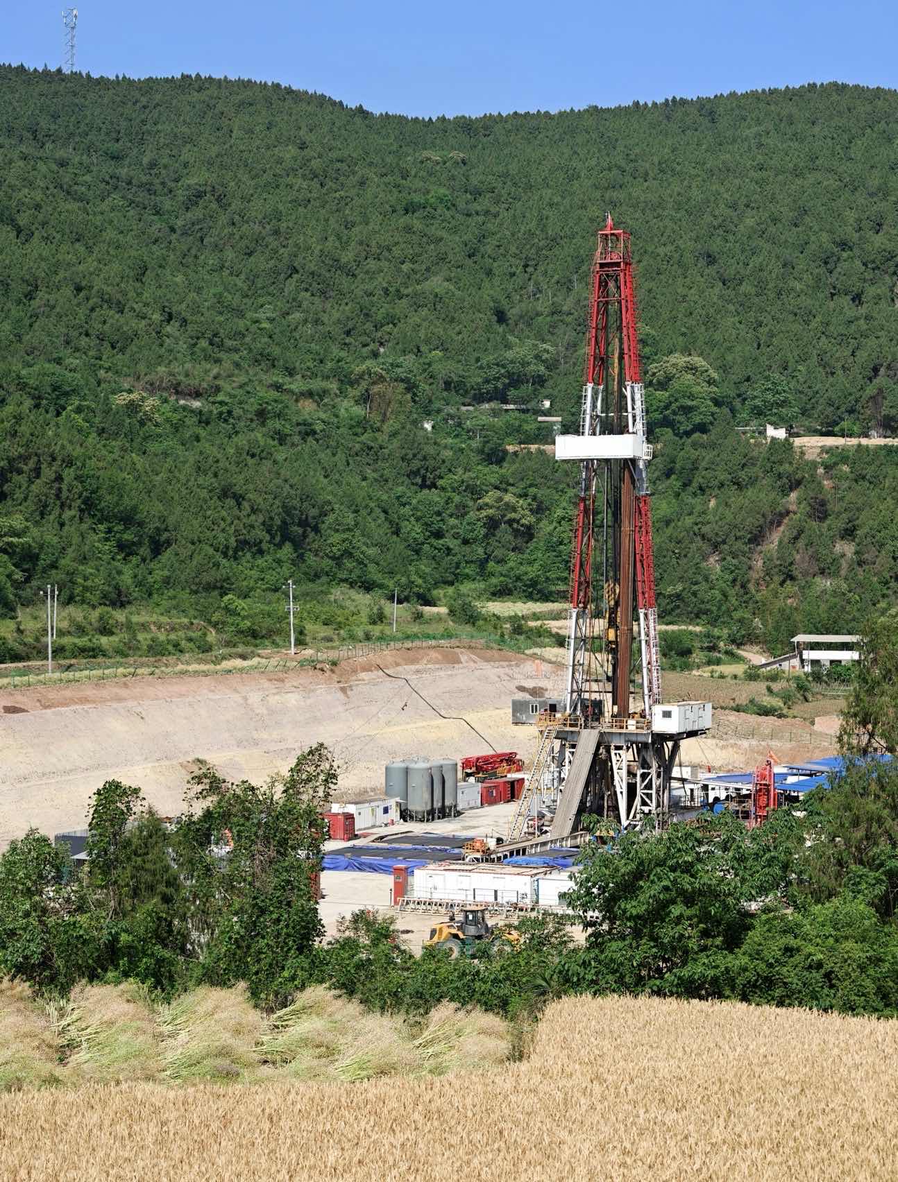 洛克石油八角场气田2025年钻井作业圆满实现